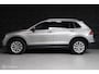 Volkswagen Tiguan 1.4 TSI Comfortline Business | Carplay |