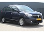 Dacia Lodgy 1.2 TCe Lauréate 5p. | Incl. 12 Maanden garantie | Cruise control | Parkeersensoren | Parkeercamera | Trekhaak | Navigatie