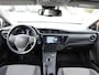 Toyota Auris 1.8 Hybrid Aspiration (Navigatie,Camera,Cruise,Stoelverwarming,Keyless)