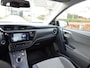 Toyota Auris 1.8 Hybrid Aspiration (Navigatie,Camera,Cruise,Stoelverwarming,Keyless)
