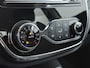 Renault Captur TCe 90PK Trekhaak Stoelverwarming Camera Navi Pdc Ecc Dynamique Keyless Lmv 17" Isofix R-Link Bluetooth Regen-Lichtsensor Two-Tone 1.200KG Trekgewicht Origineel Nederlandse Auto
