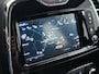 Renault Captur TCe 90PK Trekhaak Stoelverwarming Camera Navi Pdc Ecc Dynamique Keyless Lmv 17" Isofix R-Link Bluetooth Regen-Lichtsensor Two-Tone 1.200KG Trekgewicht Origineel Nederlandse Auto