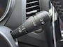 Renault Captur TCe 90PK Trekhaak Stoelverwarming Camera Navi Pdc Ecc Dynamique Keyless Lmv 17" Isofix R-Link Bluetooth Regen-Lichtsensor Two-Tone 1.200KG Trekgewicht Origineel Nederlandse Auto