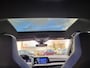 Volkswagen Golf 1.4 eHybrid GTE | Met panoramadak, adaptive cruise, stoel- en stuurwielverwarming en virtual cockpit