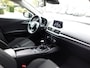 Mazda 3 2.0 SkyActiv-G 120 SkyLease+ (Navi,Camera,Cruise,PDC,Stoel+Stuurverwarming,Keyless,HeadupDisplay) --57.973 Km --