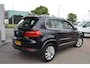 Volkswagen Tiguan 2.0 TSI Sport&Style 4Motion| PANO| LEDER| NAVI|
