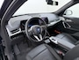 BMW iX1 xDrive30 313PK 4WD M-Pack Launch Edition SOH 100% Leder Harman/Kardon®-Audio Android Auto Apple Carplay Camera Adaptief onderstel Navi-Pro Pdc AWD Live Cockpit Plus Privacy Glas Led Elek.Achterklep Lmv 19" Isofix DAB Origineel Nederlandse Auto