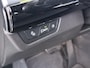 BMW iX1 xDrive30 313PK 4WD M-Pack Launch Edition SOH 100% Leder Harman/Kardon®-Audio Android Auto Apple Carplay Camera Adaptief onderstel Navi-Pro Pdc AWD Live Cockpit Plus Privacy Glas Led Elek.Achterklep Lmv 19" Isofix DAB Origineel Nederlandse Auto