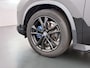 BMW iX1 xDrive30 313PK 4WD M-Pack Launch Edition SOH 100% Leder Harman/Kardon®-Audio Android Auto Apple Carplay Camera Adaptief onderstel Navi-Pro Pdc AWD Live Cockpit Plus Privacy Glas Led Elek.Achterklep Lmv 19" Isofix DAB Origineel Nederlandse Auto