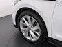 Skoda Enyaq iV 60 SOH 93% Adap.Cruise Stuur+Stoelverwarming 3-Zone Ecc Camera Apple Carplay Android Auto Navi Pdc Lmv 20" DAB P-Assist Isofix Keyless-Go Verkeersbord detectie File Assist 1e Eigenaar Dealeronderhouden Origineel Nederlandse Auto