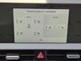 Hyundai Ioniq 5 Lounge 73kWh / SOH 100% / Dealer onderhouden / Fabrieksgarantie tot 03-2028 / Solar dak / CCS snelladen / WLTP 451 km / CCS snelladen / Afn. trekhaak 1.600 kg / Bose Audio Systeem / Head Up Display / Elektrische achterklep / Stuur- Stoel & Achterbank verwarming /