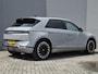 Hyundai Ioniq 5 Lounge 73kWh / SOH 100% / Dealer onderhouden / Fabrieksgarantie tot 03-2028 / Solar dak / CCS snelladen / WLTP 451 km / CCS snelladen / Afn. trekhaak 1.600 kg / Bose Audio Systeem / Head Up Display / Elektrische achterklep / Stuur- Stoel & Achterbank verwarming /