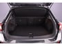 Volkswagen T-Roc R-Line 1.5 TSI 150pk DSG Automaat Panoramadak, Adaptive cruise control, Achteruitrijcamera, Airco, DAB, Radio, App connect, Parkeersensoren