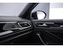 Volkswagen T-Roc R-Line 1.5 TSI 150pk DSG Automaat Panoramadak, Adaptive cruise control, Achteruitrijcamera, Airco, DAB, Radio, App connect, Parkeersensoren