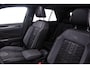 Volkswagen T-Roc R-Line 1.5 TSI 150pk DSG Automaat Panoramadak, Adaptive cruise control, Achteruitrijcamera, Airco, DAB, Radio, App connect, Parkeersensoren