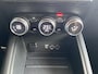Renault Captur 1.6 Plug-in Hybrid 160 R.S. Line AUTOMAAT l TREKHAAK l ALL SEASON l PDC + CAMERA | BOSE AUDIO | CARPLAY | PACK WINTER |