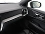 Volvo V60 2.0 T8 Twin Engine AWD R-Design | Trekhaak | Stoelverwarming | Carplay | Sportstoelen | Half leder | Navigatie | Camera | Side Assist | 19'' velgen | Full LED | Standkachel | Cruise control | PHEV | Plug In