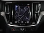 Volvo V60 2.0 T8 Twin Engine AWD R-Design | Trekhaak | Stoelverwarming | Carplay | Sportstoelen | Half leder | Navigatie | Camera | Side Assist | 19'' velgen | Full LED | Standkachel | Cruise control | PHEV | Plug In