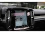 Volvo XC40 Recharge P8 AWD R-Design|Pilotassist|ACC|SoH94%|Pano|HK|Trekhaak|Stoelverwarming|Stuurwielverwarming|Standkachel