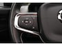 Volvo XC40 Recharge P8 AWD R-Design|Pilotassist|ACC|SoH94%|Pano|HK|Trekhaak|Stoelverwarming|Stuurwielverwarming|Standkachel