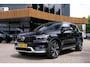 Volvo XC40 Recharge P8 AWD R-Design|Pilotassist|ACC|SoH94%|Pano|HK|Trekhaak|Stoelverwarming|Stuurwielverwarming|Standkachel