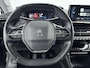 Peugeot 2008 SUV 130pk Allure Pack | Trekhaak | Carplay | Navigatie | Camera | Cruise Control Adaptief