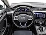 Volkswagen Passat Variant 1.4 TSI 218pk DSG PHEV GTE Business · SOH 90,1% · Panoramadak · Camera · Head-Up Display · Keyless · Stoelverwarming · Apple/Android Car Play ·