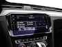 Volkswagen Passat Variant 1.4 TSI 218pk DSG PHEV GTE Business · SOH 90,1% · Panoramadak · Camera · Head-Up Display · Keyless · Stoelverwarming · Apple/Android Car Play ·
