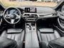 BMW 5-Serie Touring 520i High Executive Edition G31 | Panorama | Head-Up Display | Trekhaak | Comfortstoelen | CarPlay