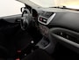 Nissan Pixo 1.0 Visia Inruilauto’s tegen vaste prijzen. Voor meer info: 0638140850 Bij de verkoop van gebruikte voertuigen door CD-Cars wordt geen standaard garantie verstrekt. De koper aanvaardt het voertuig in de staat waarin het zich bevindt op het moment van aankoop