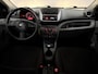 Nissan Pixo 1.0 Visia Inruilauto’s tegen vaste prijzen. Voor meer info: 0638140850 Bij de verkoop van gebruikte voertuigen door CD-Cars wordt geen standaard garantie verstrekt. De koper aanvaardt het voertuig in de staat waarin het zich bevindt op het moment van aankoop
