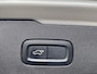 Volvo V60 2.0 T6 Twin Engine AWD Momentum Pro / Luxury Line / Styling Pack / NL-auto / 1e eigenaar / Volledig dealer onderhouden / BTW verrekenbaar / HV-Accu verv. bij 97.000 km / Vol-Lederen comfortstoelen / Open-Panoramadak / Adaptive Cruise + Pilot Assist / LED-Verlichting / Apple-Carplay&Android-Auto / DAB / Navi / Camera / Stoelverwarming / ELKTR-Kofferklep / ELKTR-Trekhaak / PDC / LMV 19'' / All-Season / ENZ.