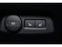 Volvo EX40 Performance Ultra 82 kWh - Panorama/schuifdak - IntelliSafe Assist & Surround - 360º Camera - Harman/Kardon audio - Adaptieve LED koplampen - Verwarmde voorstoelen, stuur & achterbank - Parkeersensoren voor & achter - Elektr. bedienb. voorstoelen met geheugen links - Draadloze tel. lader - Warmtepomp - Extra getint glas - Inklapbare trekhaak - 20' LMV