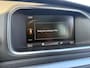 Volvo V40 Cross Country 1.6 T4 Momentum | Panoramadak | Trekhaak afneembaar | Dealerondehouden | 1e eigenaar |