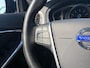 Volvo V40 Cross Country 1.6 T4 Momentum | Panoramadak | Trekhaak afneembaar | Dealerondehouden | 1e eigenaar |