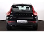 Volvo XC40 Recharge Plus 70 kWh - IntelliSafe Assist & Surround - Parkeercamera achter - Verwarmde voorstoelen & stuur - Parkeersensoren voor & achter - Draadloze tel. lader - Warmtepomp - 20' LMV