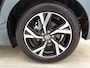 Toyota Yaris 1.5 Hybrid 115 Dynamic | NIEUW GELEVERD & ONDERHOUDEN | BTW'er | Facelift Model |