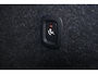 Volvo EC40 Performance Ultra 82 kWh - Panoramadak - IntelliSafe Assist & Surround - 360º Camera - Harman/Kardon audio - Adaptieve LED koplampen - Verwarmde voorstoelen, stuur & achterbank - Parkeersensoren voor & achter - Elektr. bedienb. voorstoelen met geheugen links - Draadloze tel. lader - Warmtepomp - Inklapbare trekhaak - 20' LMV