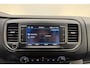 Peugeot Expert 2.0 BlueHDI 145 Standard Premium | Airco | Navigatie | Parkeersensoren achter | Apple carplay / Android auto | Cruise control | 3 zitplaatsen |