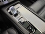 Volvo XC90 T8 455pk AWD Ultimate Dark / 22'' Everlast Velgen / Bowers&Wilkins / Luchtvering / Trekhaak / Full-LED / Black Pack / Sportleder / Panoramadak / Stoel + Stuurw. Verwarming /