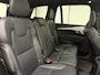 Volvo XC90 T8 455pk AWD Ultimate Dark / 22'' Everlast Velgen / Bowers&Wilkins / Luchtvering / Trekhaak / Full-LED / Black Pack / Sportleder / Panoramadak / Stoel + Stuurw. Verwarming /