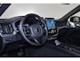 Volvo XC60 T8 Recharge AWD Ultra Black Edition Exec - Luchtvering - Panorama/schuifdak - IntelliSafe Assist & Surround - 360º Camera - Bowers & Wilkins audio - Adaptieve LED koplampen - Verwarmde voorstoelen, stuur & achterbank - Parkeersensoren voor & achter - Elektr. bedienb. voorstoelen met geheugen - Head up display - Draadloze tel. lader - Extra getint glas - Inklapbare trekhaak - 22' LMV