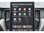 Volvo XC60 T8 Recharge AWD Ultra Black Edition Exec - Luchtvering - Panorama/schuifdak - IntelliSafe Assist & Surround - 360º Camera - Bowers & Wilkins audio - Adaptieve LED koplampen - Verwarmde voorstoelen, stuur & achterbank - Parkeersensoren voor & achter - Elektr. bedienb. voorstoelen met geheugen - Head up display - Draadloze tel. lader - Extra getint glas - Inklapbare trekhaak - 22' LMV