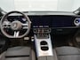 Mercedes-Benz GLB 250+ Business Solution AMG 7p. 85.5 kWh | Premium Plus pakket | Winterpakket | Nightpakket | Trekhaak | Vast panoramadak | Warmtewerend, donkergetint glas | Burmester® 3D surround sound system | GUARD 360° | 19” vijfspaaks lichtmetalen AMG-velgen |