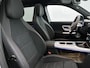 Mercedes-Benz GLB 250+ Business Solution AMG 7p. 85.5 kWh | Premium Plus pakket | Winterpakket | Nightpakket | Trekhaak | Vast panoramadak | Warmtewerend, donkergetint glas | Burmester® 3D surround sound system | GUARD 360° | 19” vijfspaaks lichtmetalen AMG-velgen |
