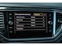 Volkswagen T-Roc 1.5 TSI 150pk DSG Sport | Apple CarPlay/Android Auto | Trekhaak | Stoelverwarming