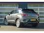 Volkswagen T-Roc 1.5 TSI 150pk DSG Sport | Apple CarPlay/Android Auto | Trekhaak | Stoelverwarming