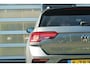 Volkswagen T-Roc 1.5 TSI 150pk DSG Sport | Apple CarPlay/Android Auto | Trekhaak | Stoelverwarming