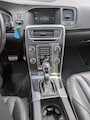Volvo V60 2.4 D6 AWD PL.I R-D.