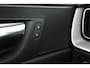 Volvo XC60 2.0 T5 R-Design | LA00422 |